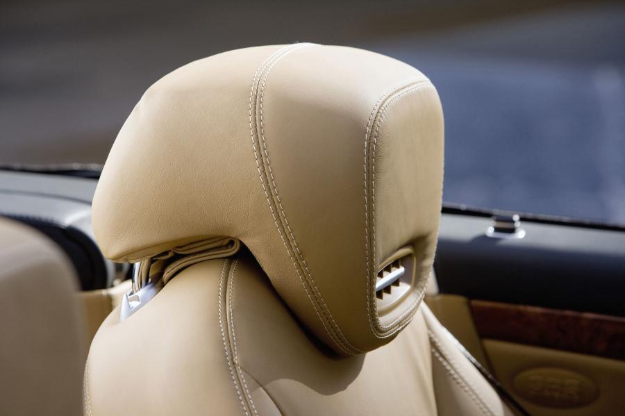  Mercedes-Benz SL-Class 2009 года  (фото 76 из 234)
